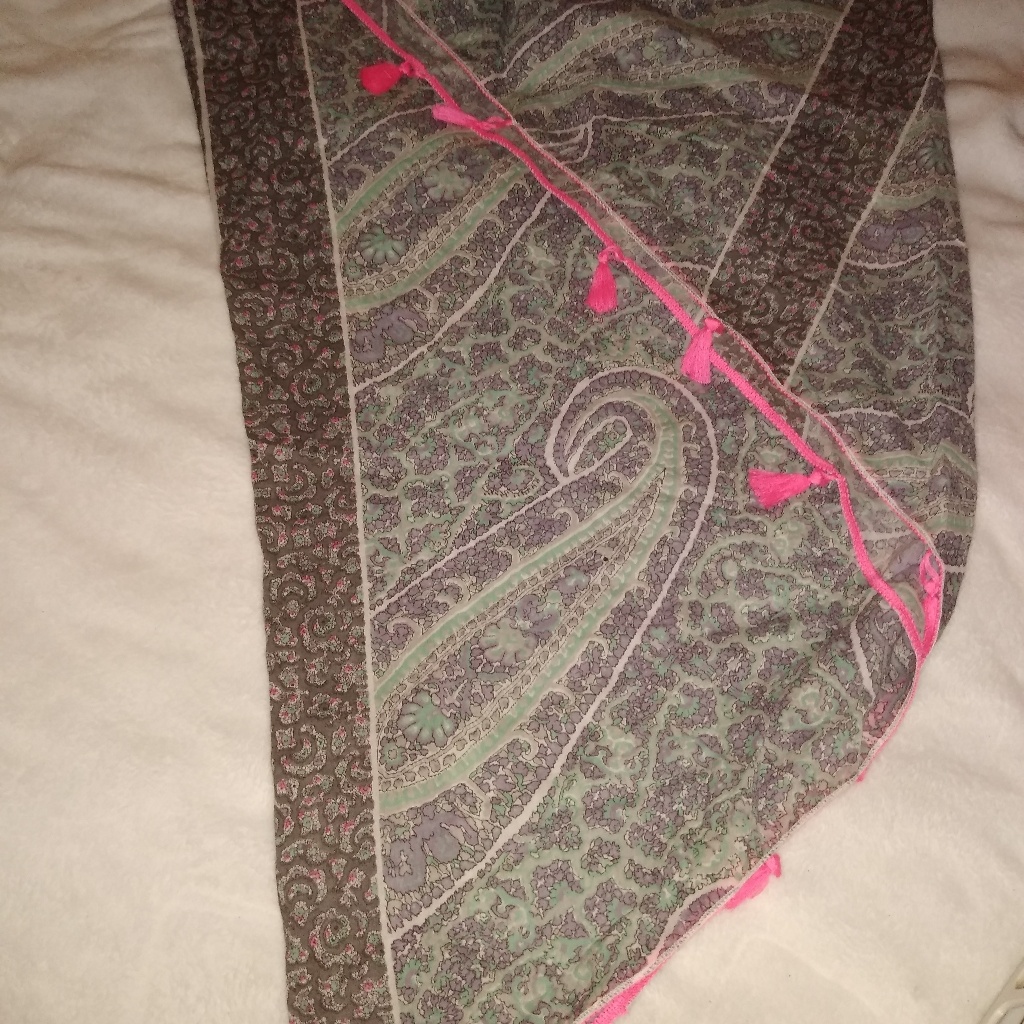 Oversize Scarf